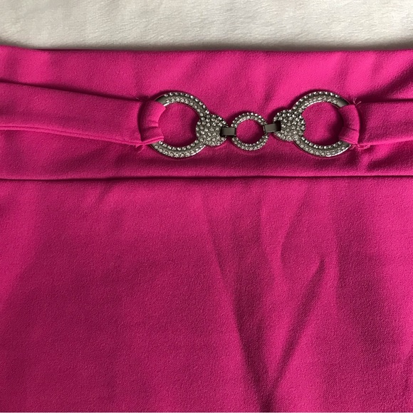 Event Pencil Skirt Women’s Size XS Color Pink Pull On knee length Pre owned - Picture 11 of 11